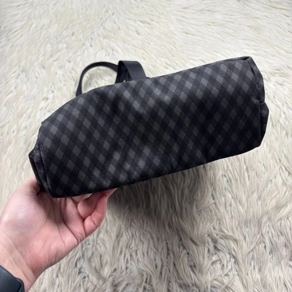Nike Plaid Gingham Zip Top Tote Bag Gym Lunch Work Black Gray Pink - Picture 3 of 7